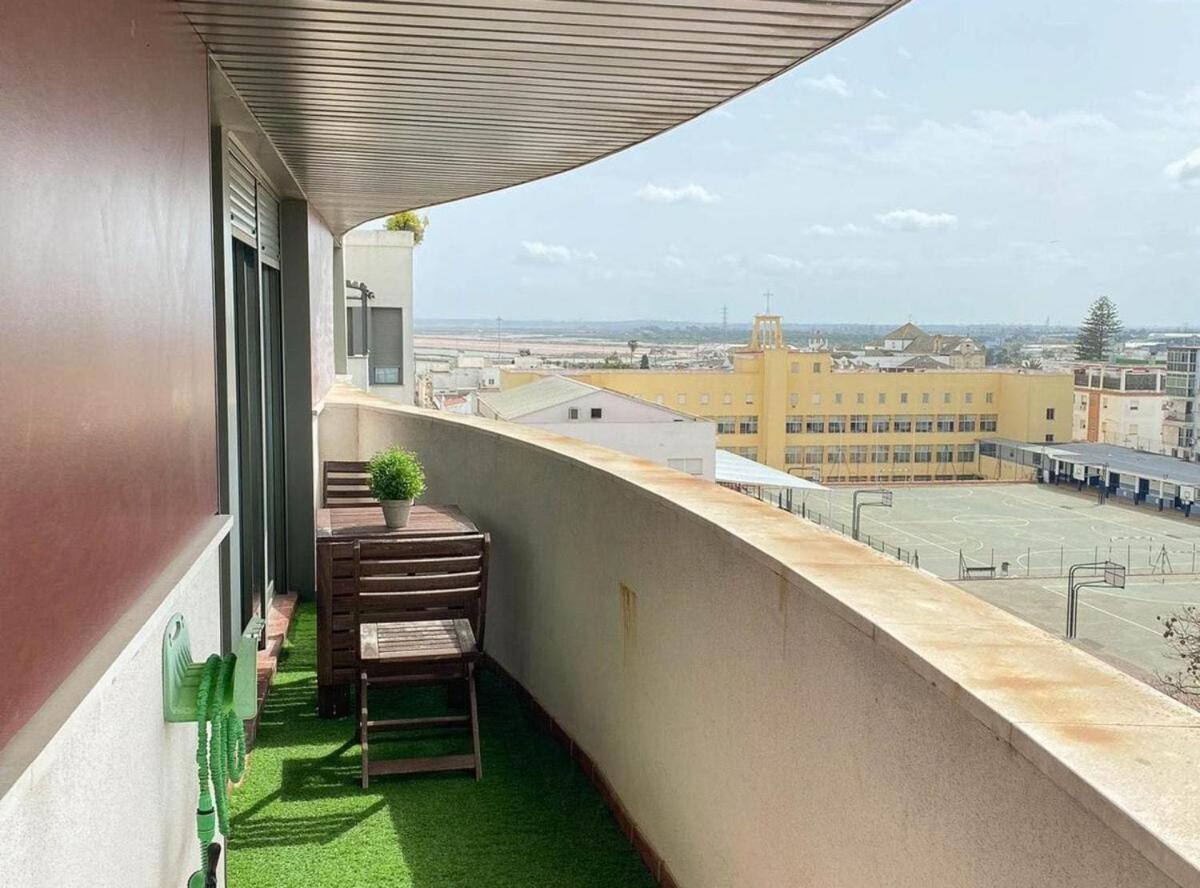 Apartamento Moderno Con Vistas El Puerto de Santa Maria Exterior photo